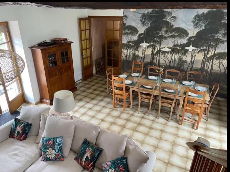 Maison Familiale La Vernelle Екстериор снимка