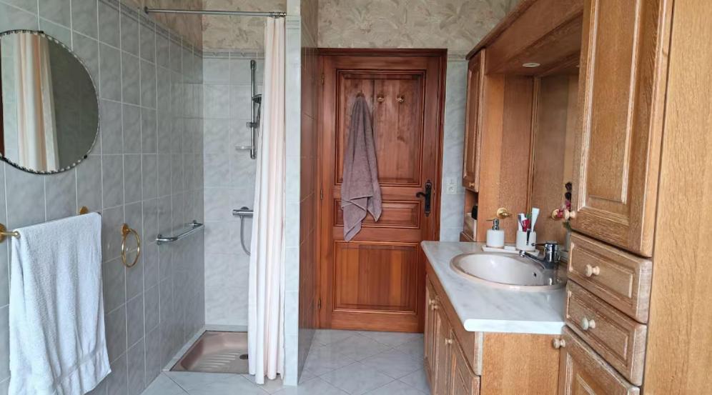 Maison Familiale La Vernelle Екстериор снимка